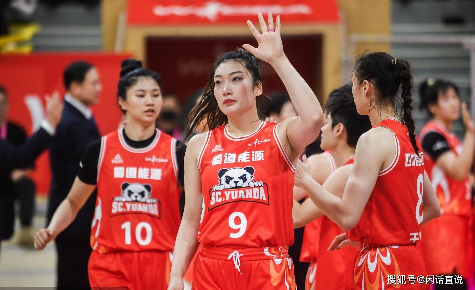 上海男篮各项数据领先,成为夺冠热门 上海男篮各项数据领先,成为夺冠热门