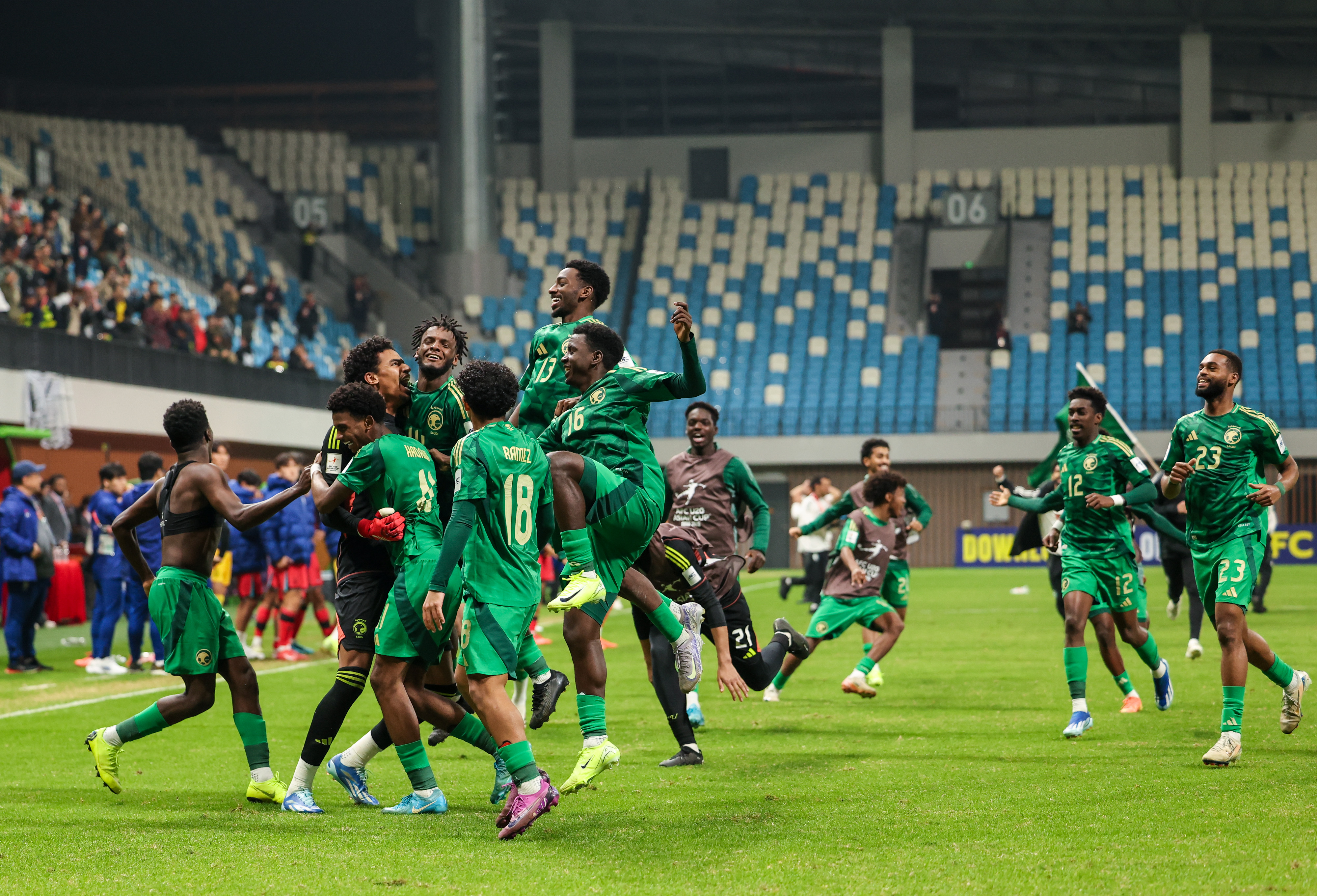 沙特队锋线火力全开,备战亚洲杯有望取得进步 沙特队锋线火力全开,备战亚洲杯有望取得进步